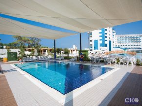 Water Side Resort and Spa