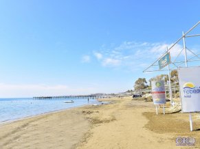 Febeach Hotel Side