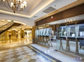 Karmir Resort and Spa