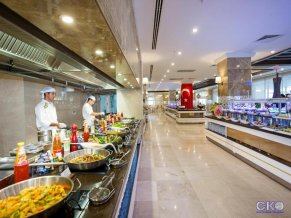 Karmir Resort and Spa