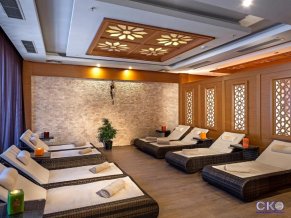 Karmir Resort and Spa