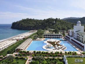 Amara Dolce Vita Luxury