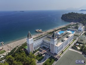 Amara Dolce Vita Luxury