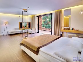 Amara Dolce Vita Luxury