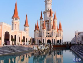 The Land Of Legends Kingdom Hotel