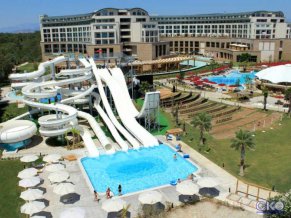 Kaya Palazzo Golf Resort