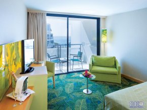 Cornelia De Luxe Resort