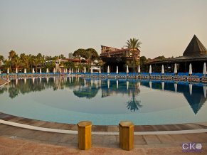 Papillon Belvil Holiday Village