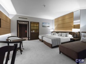 Papillon Belvil Holiday Village