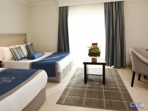 Papillon Belvil Holiday Village