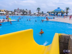 Cesars Temple De Luxe