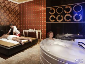 Cesars Temple De Luxe