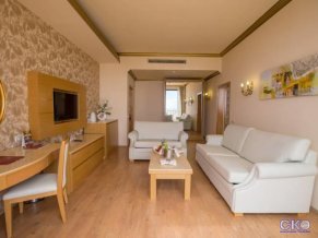 Cesars Temple De Luxe