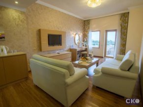 Cesars Temple De Luxe