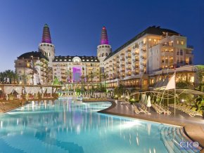 Delphin Diva Premiere