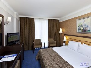 Porto Bello Hotel Resort and Spa