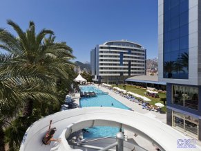 Porto Bello Hotel Resort and Spa