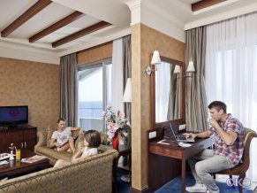 Porto Bello Hotel Resort and Spa