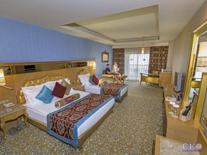 Royal Holiday Palace