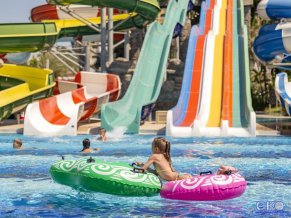 Royal Holiday Palace