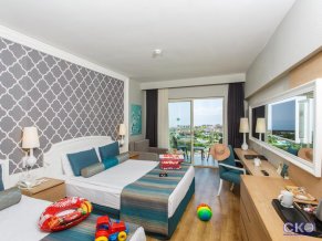 Sherwood Breezes Resort