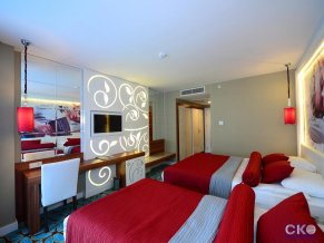 Vikingen Infinity Resort and Spa