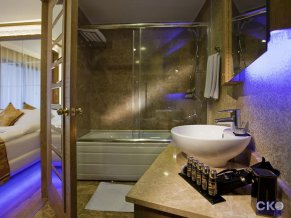 Granada Luxury Okurcalar