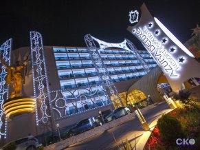 Azura Deluxe Resort and Spa