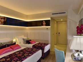 Azura Deluxe Resort and Spa