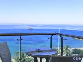 Azura Deluxe Resort and Spa