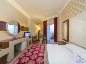 Beach Club Doganay Hotel