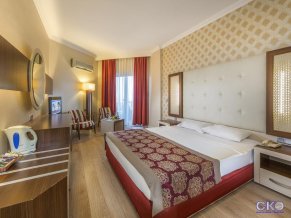 Beach Club Doganay Hotel