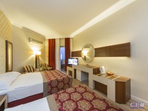 Beach Club Doganay Hotel