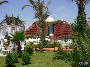 Delphin Deluxe Resort