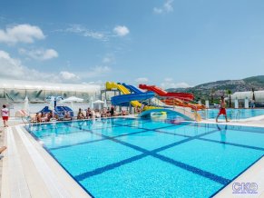 The Lumos Deluxe Resort Hotel and Spa