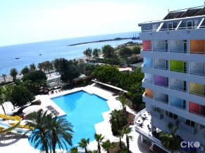 Club and Hotel Karaburun - Halal