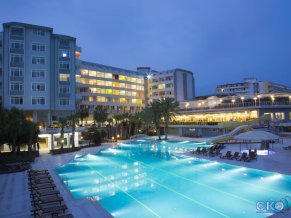 Club and Hotel Karaburun - Halal