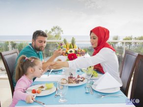 Club and Hotel Karaburun - Halal