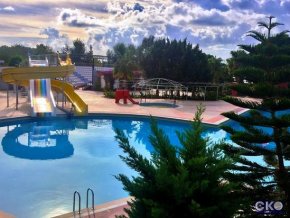 Club and Hotel Karaburun - Halal