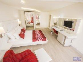 Laguna Beach Alya Resort and Spa