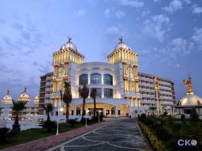 Oz Hotels Sui Resort