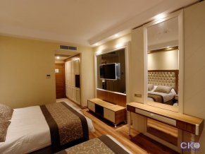 Oz Hotels Sui Resort