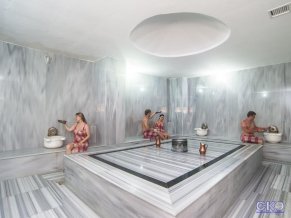 Concordia Celes Hotel