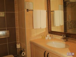 Saphir Resort and Spa