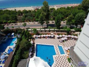 Grand Okan Hotel