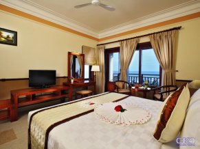 Golden Coast Resort and Spa