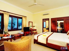Golden Coast Resort and Spa