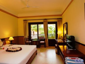 Golden Coast Resort and Spa