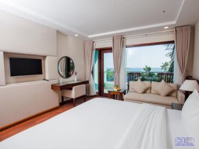 Oriental Pearl Beach Resort and Spa