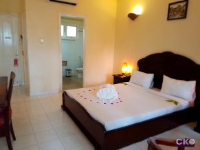 Vinh Suong Seaside Hotel and Resort